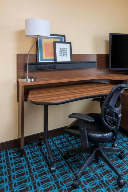 Fairfield Inn & Suites Lubbock - image 11
