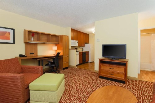TownePlace Suites Lubbock - image 8