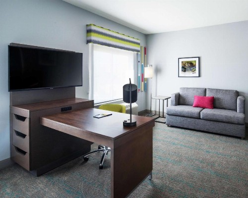 Hampton Inn & Suites Lubbock - image 10