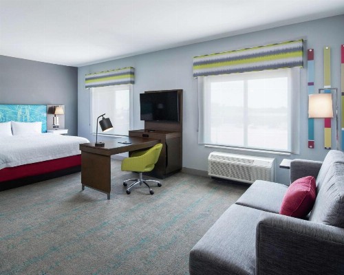 Hampton Inn & Suites Lubbock - image 20