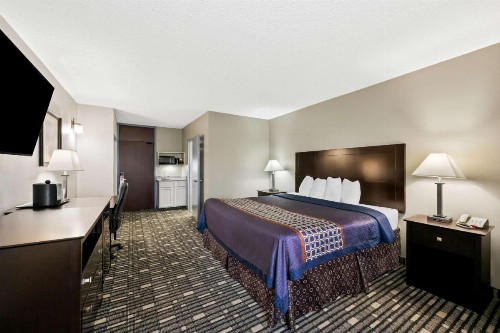 SureStay Plus Hotel by Best Western Lubbock Medical Center - image 21