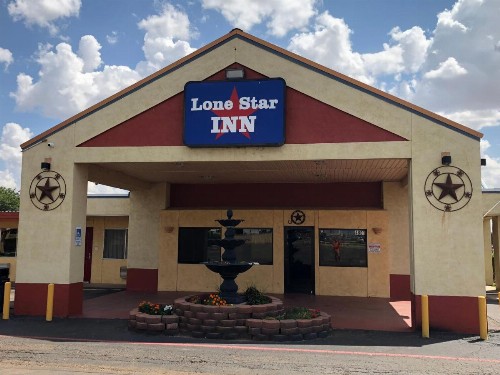 Lone Star Inn - image 24