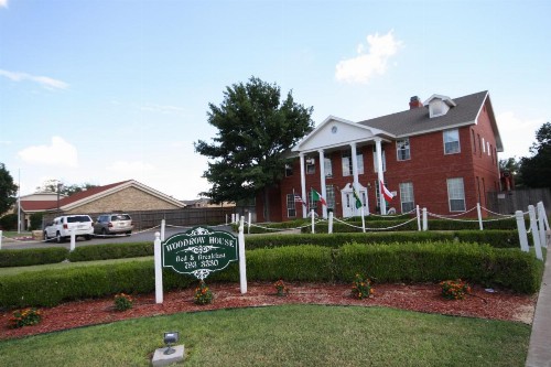 Woodrow House Bed & Breakfast - image 20