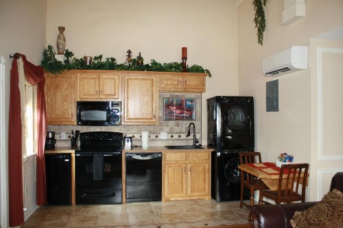 Woodrow House Bed & Breakfast - image 26