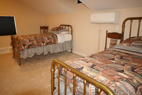 Woodrow House Bed & Breakfast - image 45