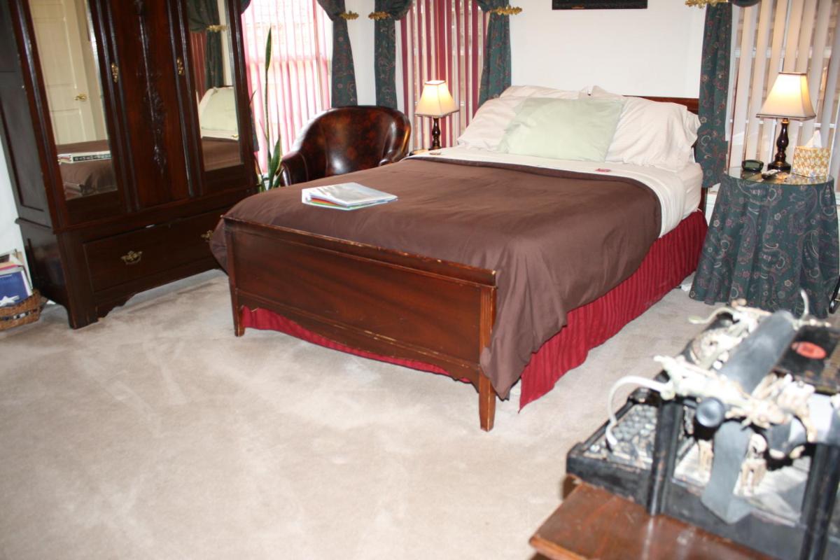 Woodrow House Bed & Breakfast - image 5