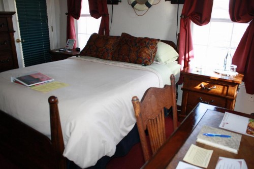 Woodrow House Bed & Breakfast - image 7