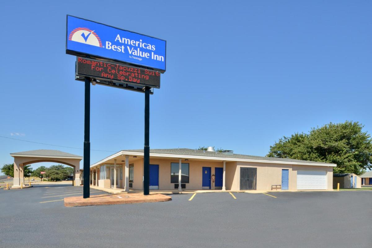 Americas Best Value Inn Lubbock East - main image