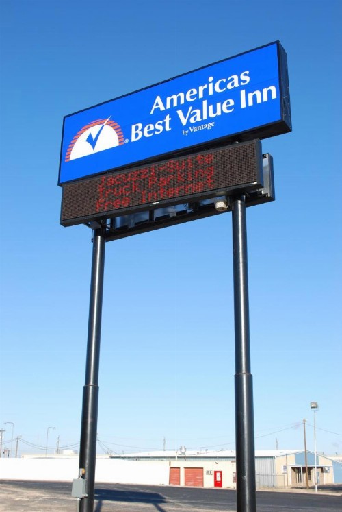 Americas Best Value Inn Lubbock East - image 14