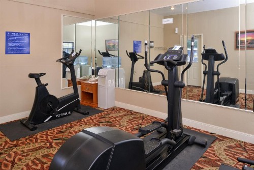 Americas Best Value Inn Lubbock East - image 17