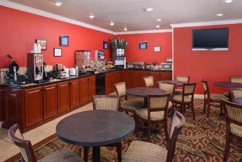Americas Best Value Inn Lubbock East - image 25