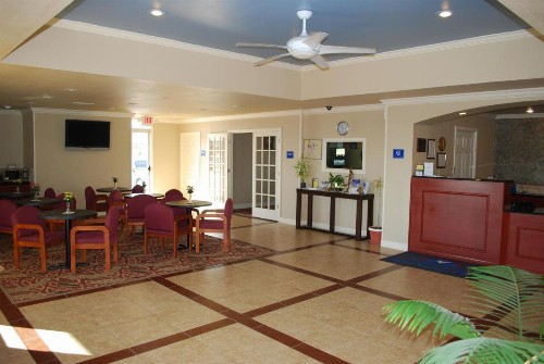 Americas Best Value Inn Lubbock East - image 29