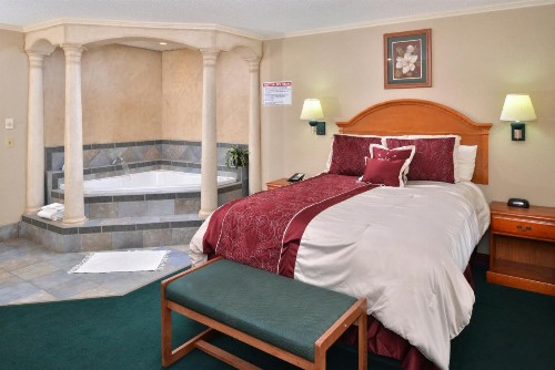 Americas Best Value Inn Lubbock East - image 43