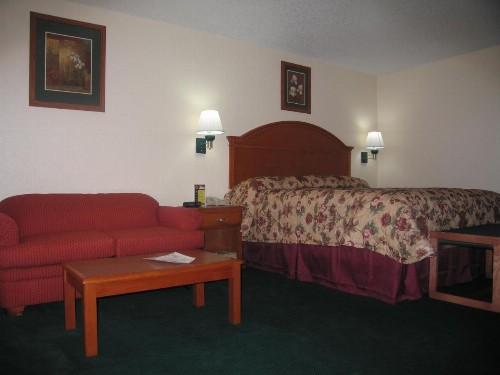 Americas Best Value Inn Lubbock East - image 46
