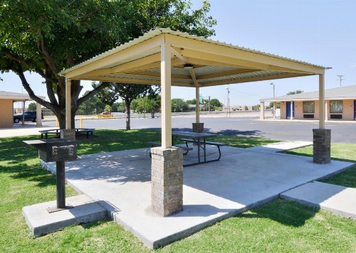 Americas Best Value Inn Lubbock East - image 8