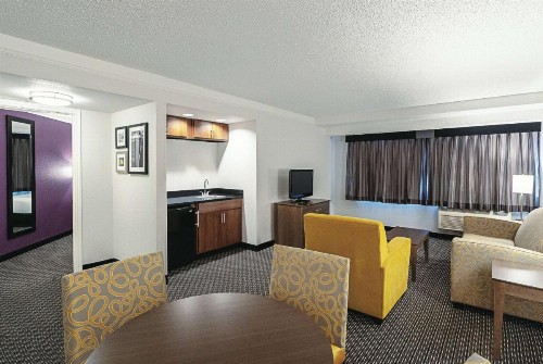 La Quinta by Wyndham Lubbock West Medical Center - image 26