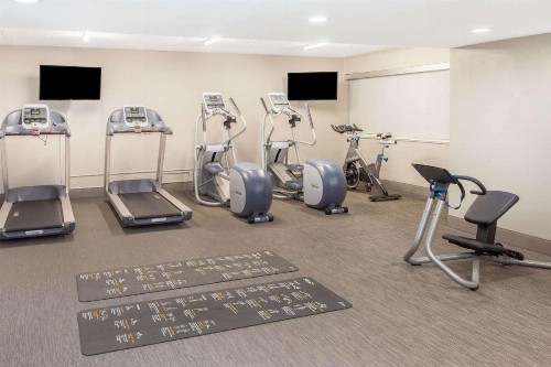 La Quinta by Wyndham Lubbock West Medical Center - image 27