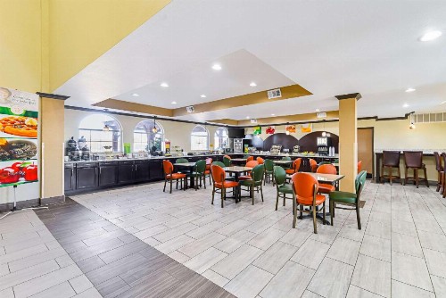 Quality Inn & Suites Lubbock - image 37