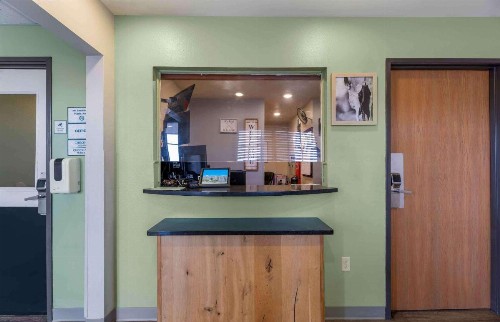WoodSpring Suites Lubbock West - image 9