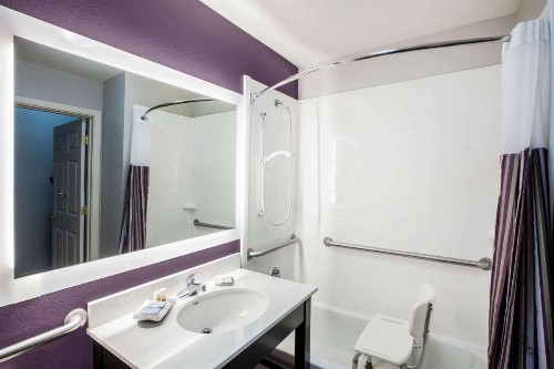 La Quinta by Wyndham Lubbock North - image 32