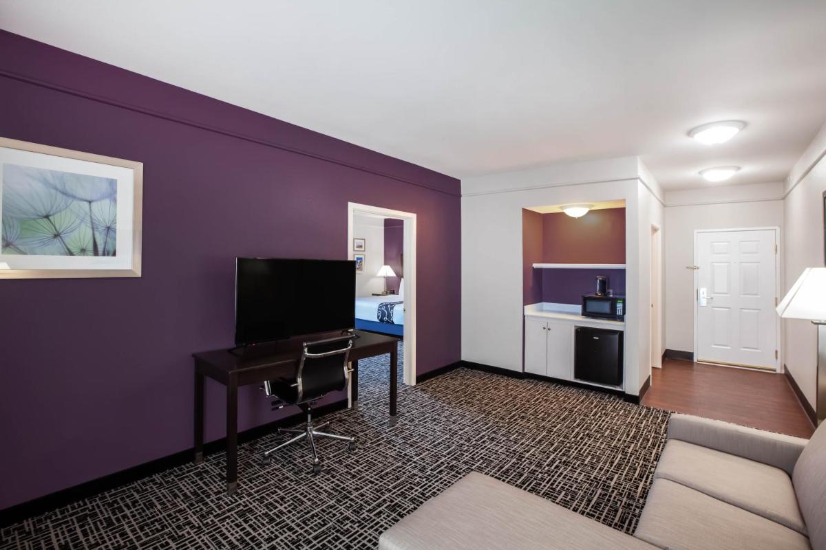 La Quinta by Wyndham Lubbock North - image 6