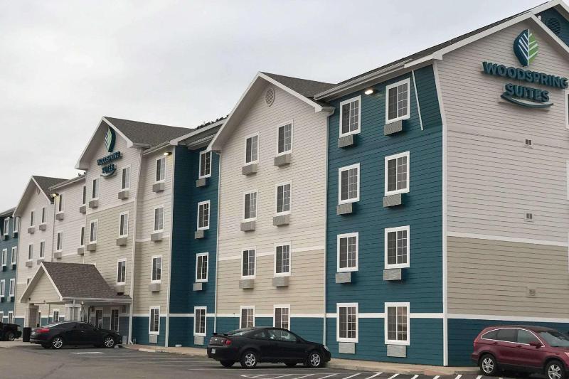 WoodSpring Suites Lubbock South - image 7