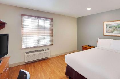 WoodSpring Suites Lubbock South - image 11