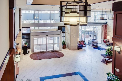 Overton Hotel and Conference Center - image 43