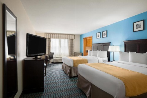 Country Inn & Suites by Radisson Lubbock TX - image 42
