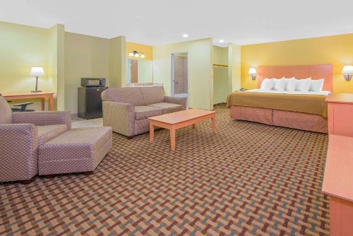 Days Inn by Wyndham Lubbock South - image 12