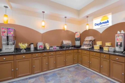 Days Inn by Wyndham Lubbock South - image 19
