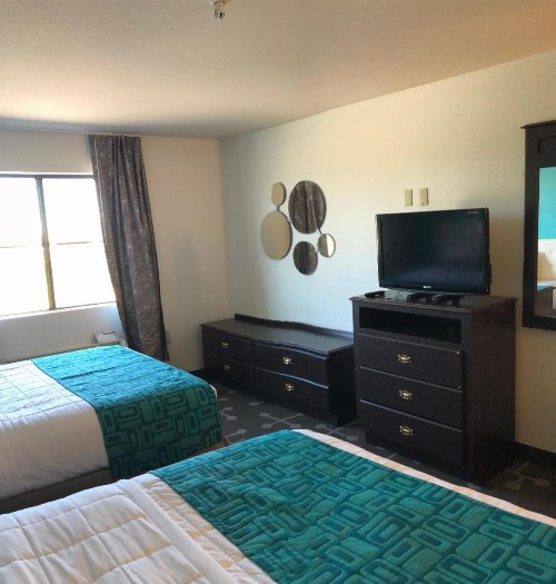 Howard Johnson by Wyndham Lubbock TX - image 21