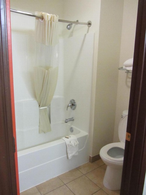 Howard Johnson by Wyndham Lubbock TX - image 32