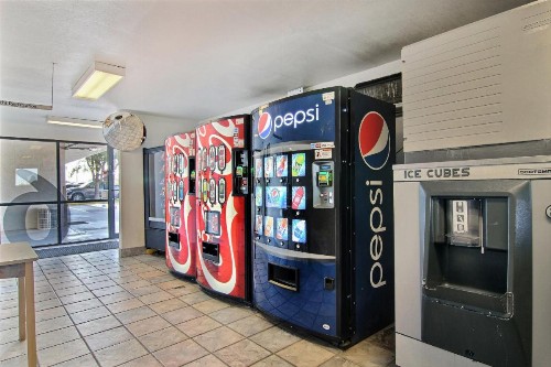 Motel 6-Lubbock TX - image 17