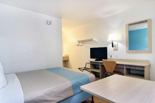 Motel 6-Lubbock TX - image 22