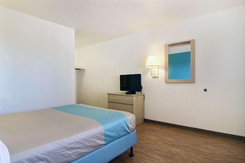 Motel 6-Lubbock TX - image 8