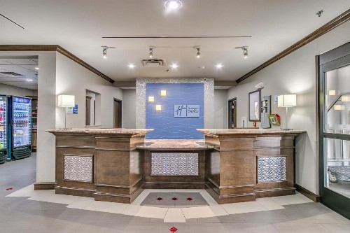 Holiday Inn Express and Suites Lubbock South an IHG Hotel - image 10