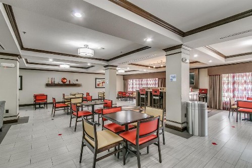 Holiday Inn Express and Suites Lubbock South an IHG Hotel - image 11