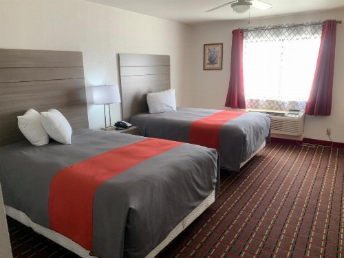 Guest House Inn - image 2