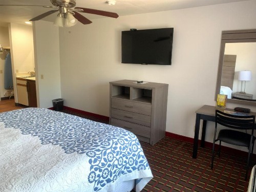 Guest House Inn - image 6