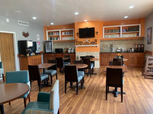 Guest House Inn - image 9