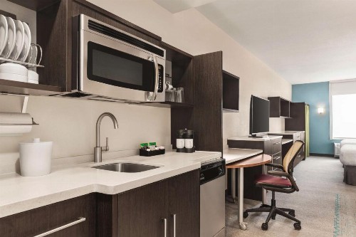 Home2 Suites by Hilton Lubbock - image 10