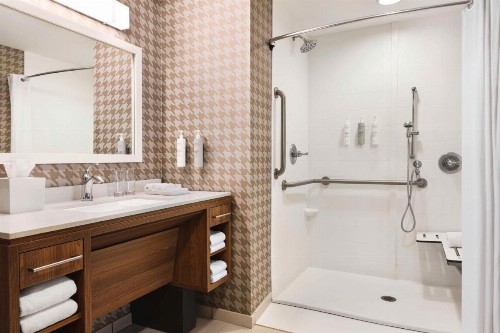 Home2 Suites by Hilton Lubbock - image 28