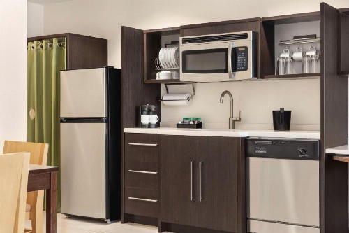 Home2 Suites by Hilton Lubbock - image 4