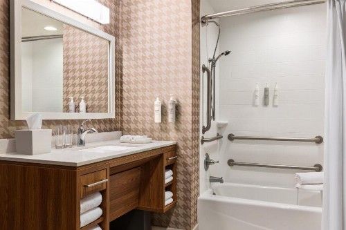Home2 Suites by Hilton Lubbock - image 50