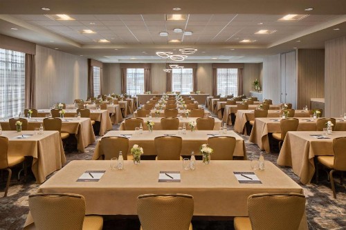 Hilton Garden Inn Lubbock - image 37