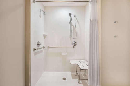 Wingate by Wyndham Lubbock - image 39