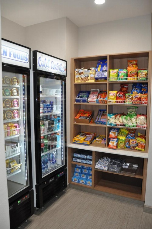 Microtel Inn and Suites by Wyndham Lubbock - image 23