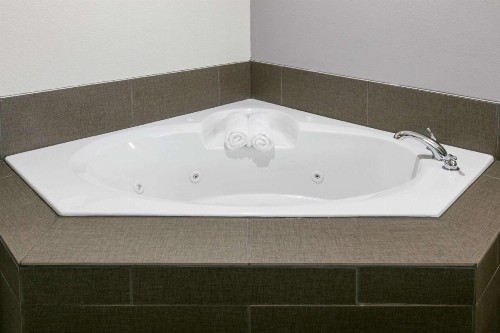 Microtel Inn and Suites by Wyndham Lubbock - image 40