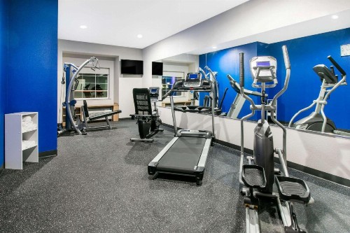 Microtel Inn and Suites by Wyndham Lubbock - image 43